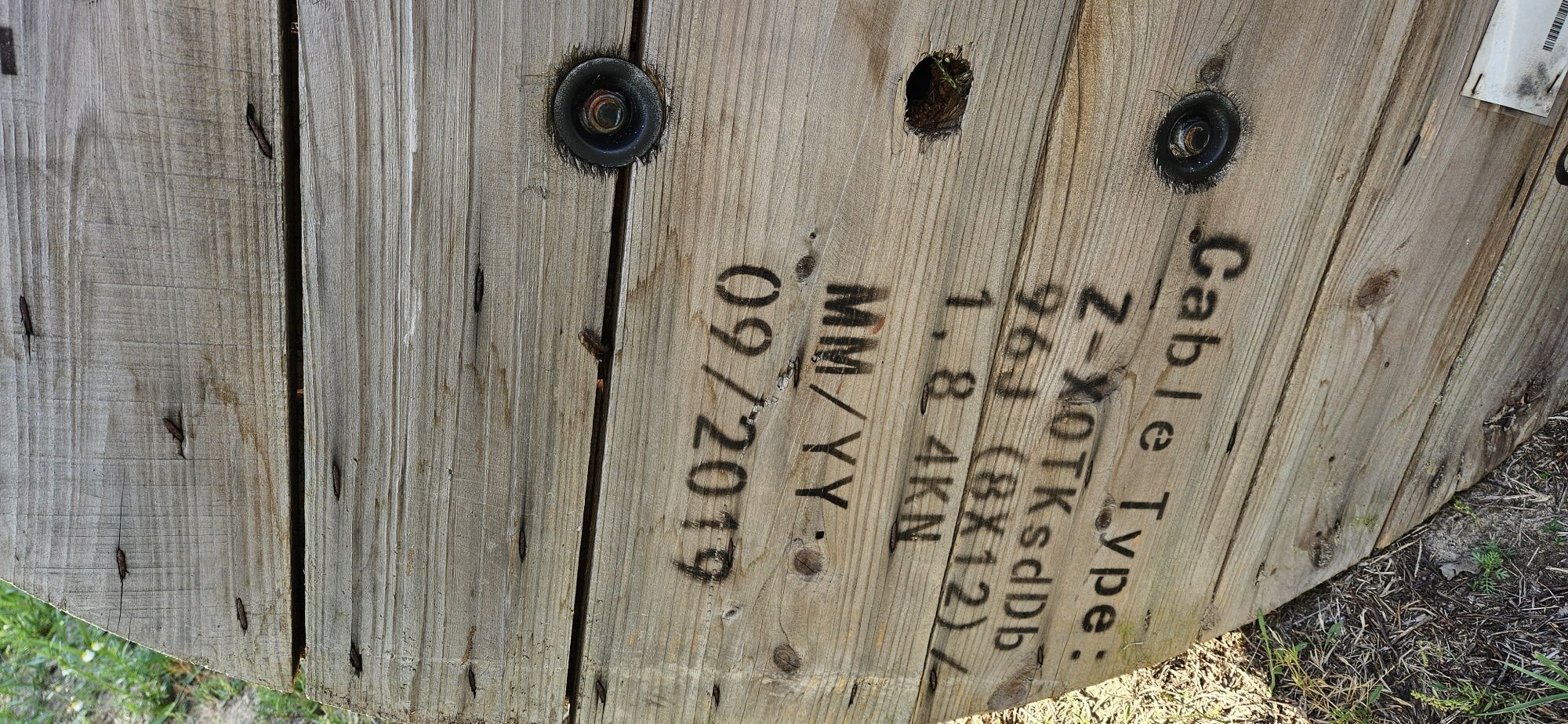 Światłowód zewn. 9/125, A-DQ(ZN)B2Y, 96J (8x12) 6,0kN