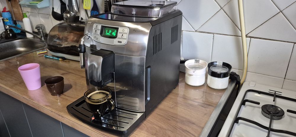 Saeco intelia кофемашина