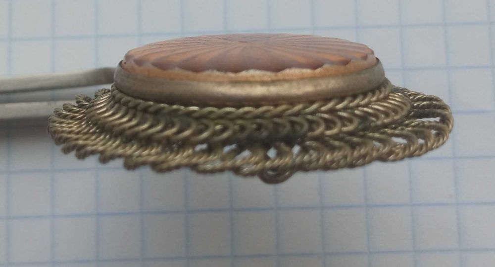 Брошь винтажная,украшение