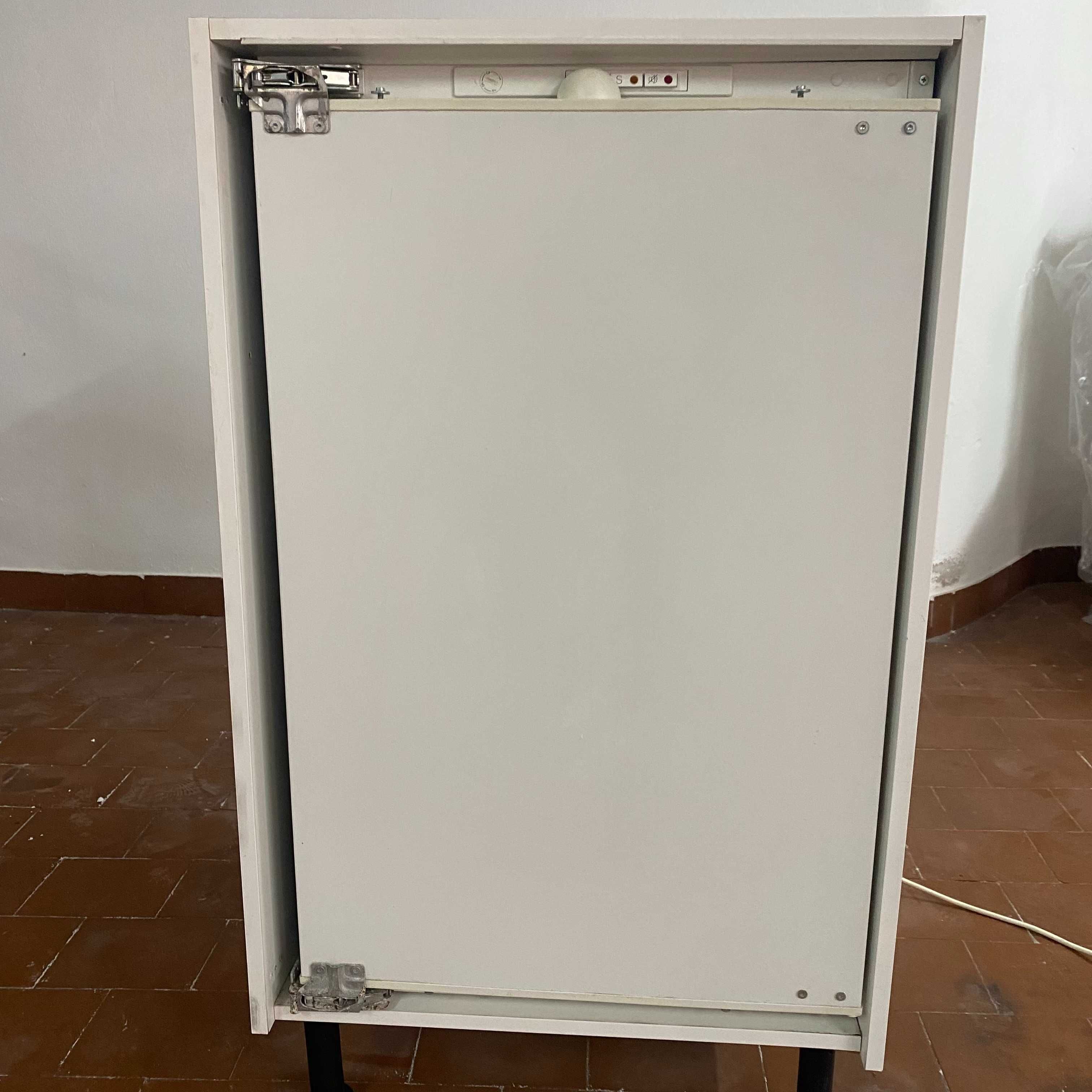 Congelador de Encastre Siemens