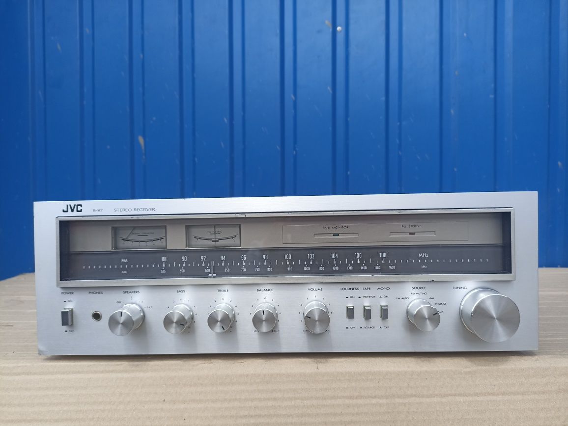 Ресивер JVC -R-S7