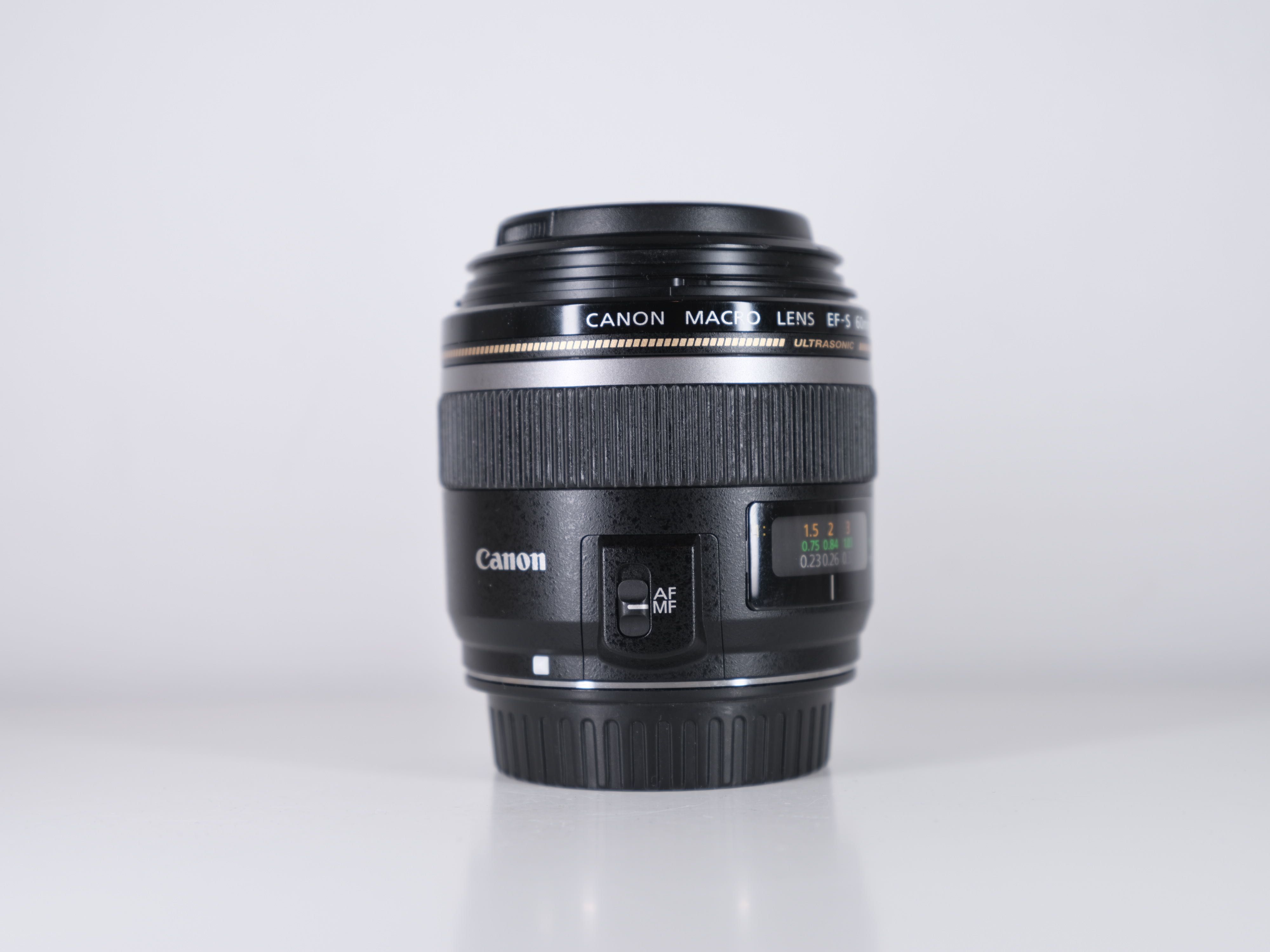 Canon EF-S 60mm f/2.8 Macro USM + гарантія / без передоплат