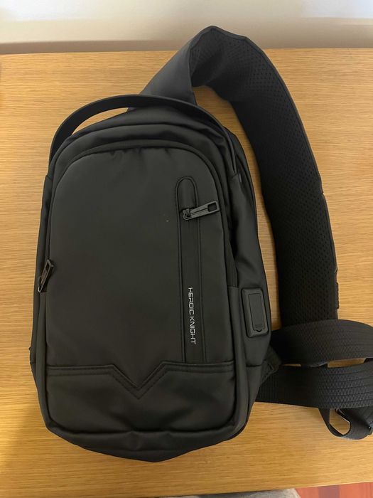 Bolsa Ombro Heroic Knight - Estilo Moderno e Funcional