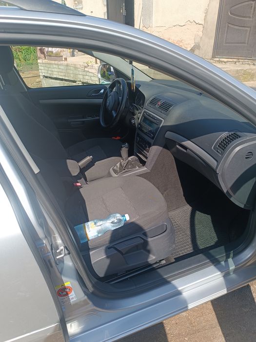 Продам шкоду октавію