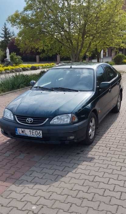 Toyota Avensis 1.8 GLS