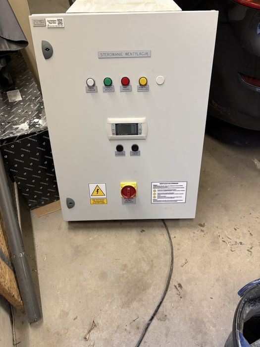 Sterowanie wentylacją – szafa sterownicza / automatyka wentylacji