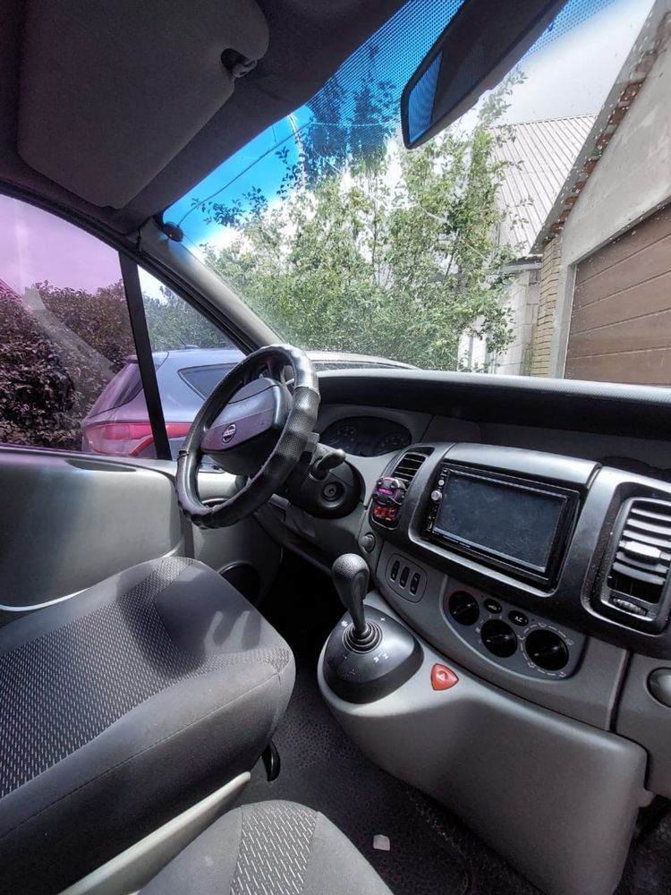 продам nissan primastar
