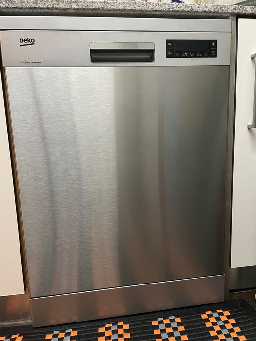 Máquina de Lavar Loiça Beko DFN 26420 X (Inox)