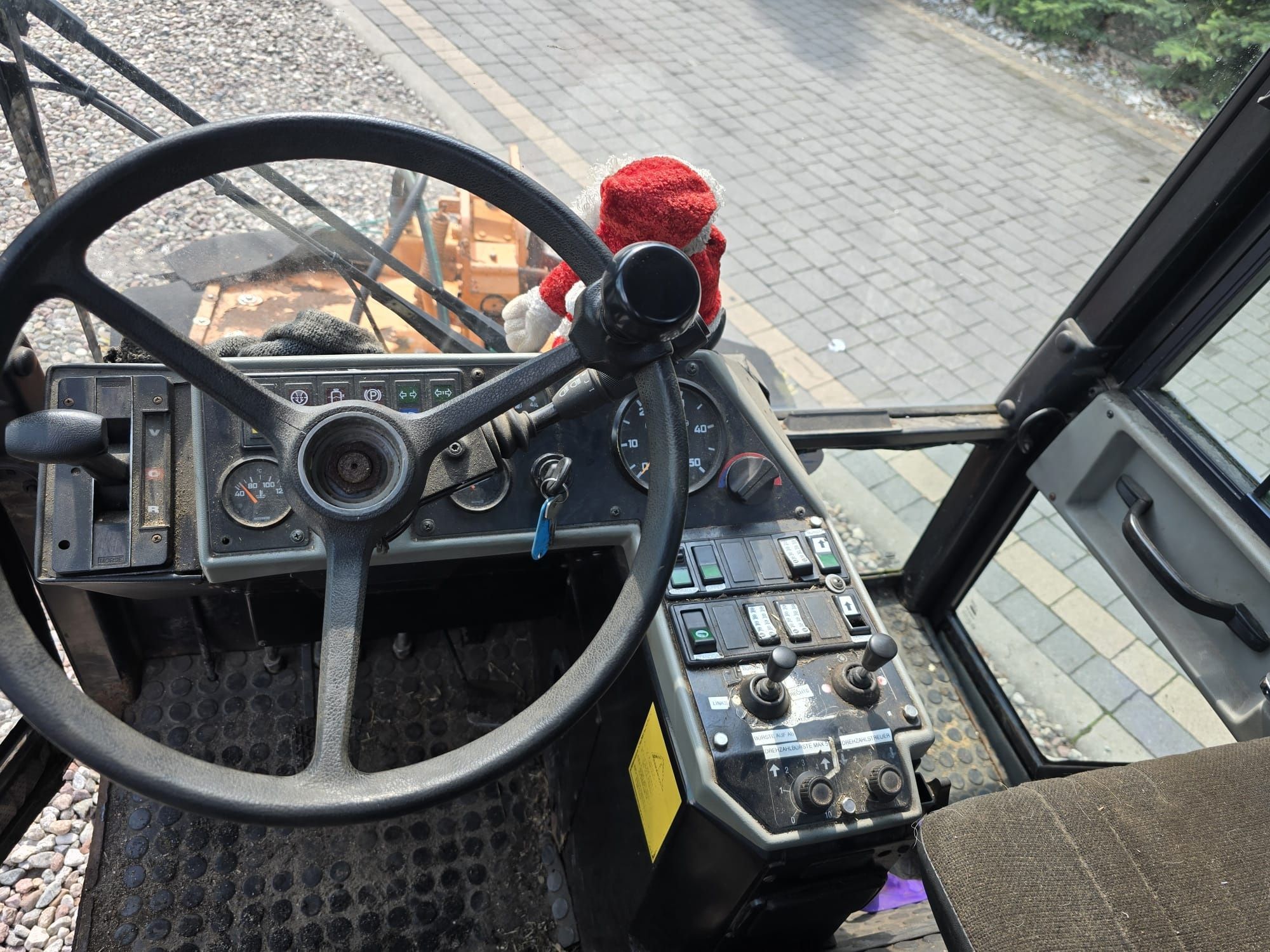 Multicar 501 Hansa Tremo 4x4 Pojazd komunalny