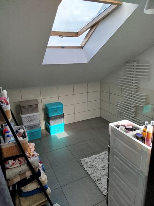 Sprzedam przytulne mieszkanie na poddaszu dla młodej pary