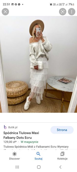 Biala tiulowa spódnica falbany