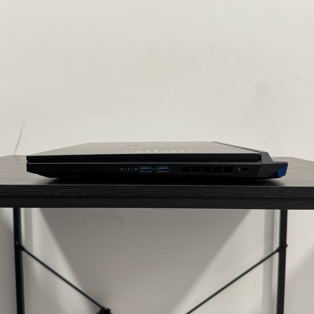 Acer Predator Helios Neo 16 PHN16-71-76H5 New Open Box