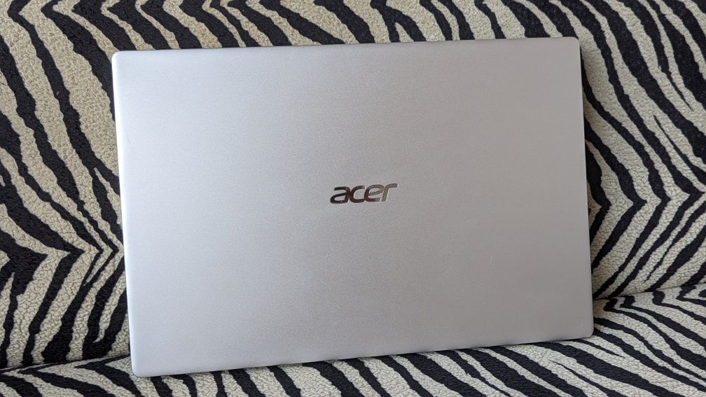 Acer Swift SF314.42/Ryzen 5 4500u/FHD IPS/SSD 0/ram8