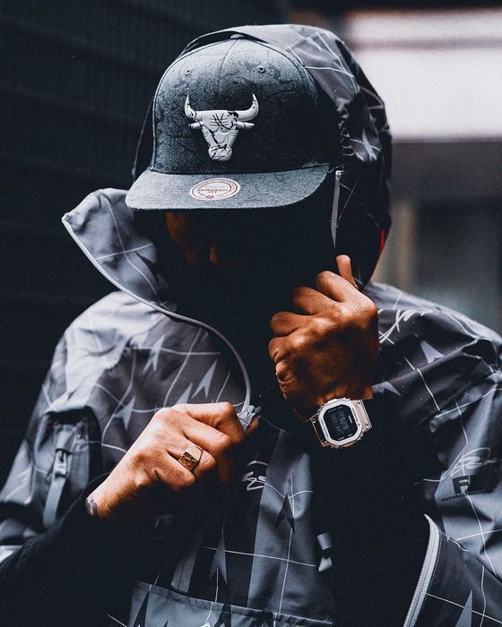 Часы Casio G-SHOCK GM-5600-1E ! Оригинал! Фирменная гарантия 2 года!