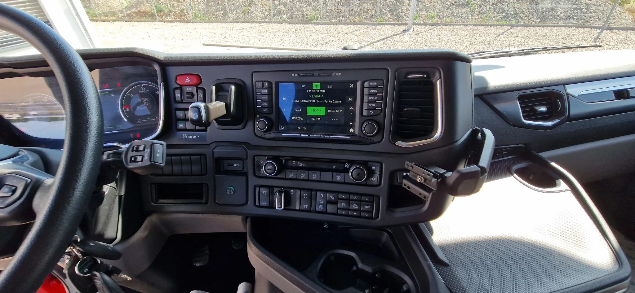 Scania R410/ 430Tkm/ 2020r/ BDF/ ZAWIESZENIE FULL PODUSZKA/ KLIMA POSTOJOWA/ SERWIS NIEMCY  R410/ 430 tyskm/ Klima Postojowa/ oś wleczona skrętna !