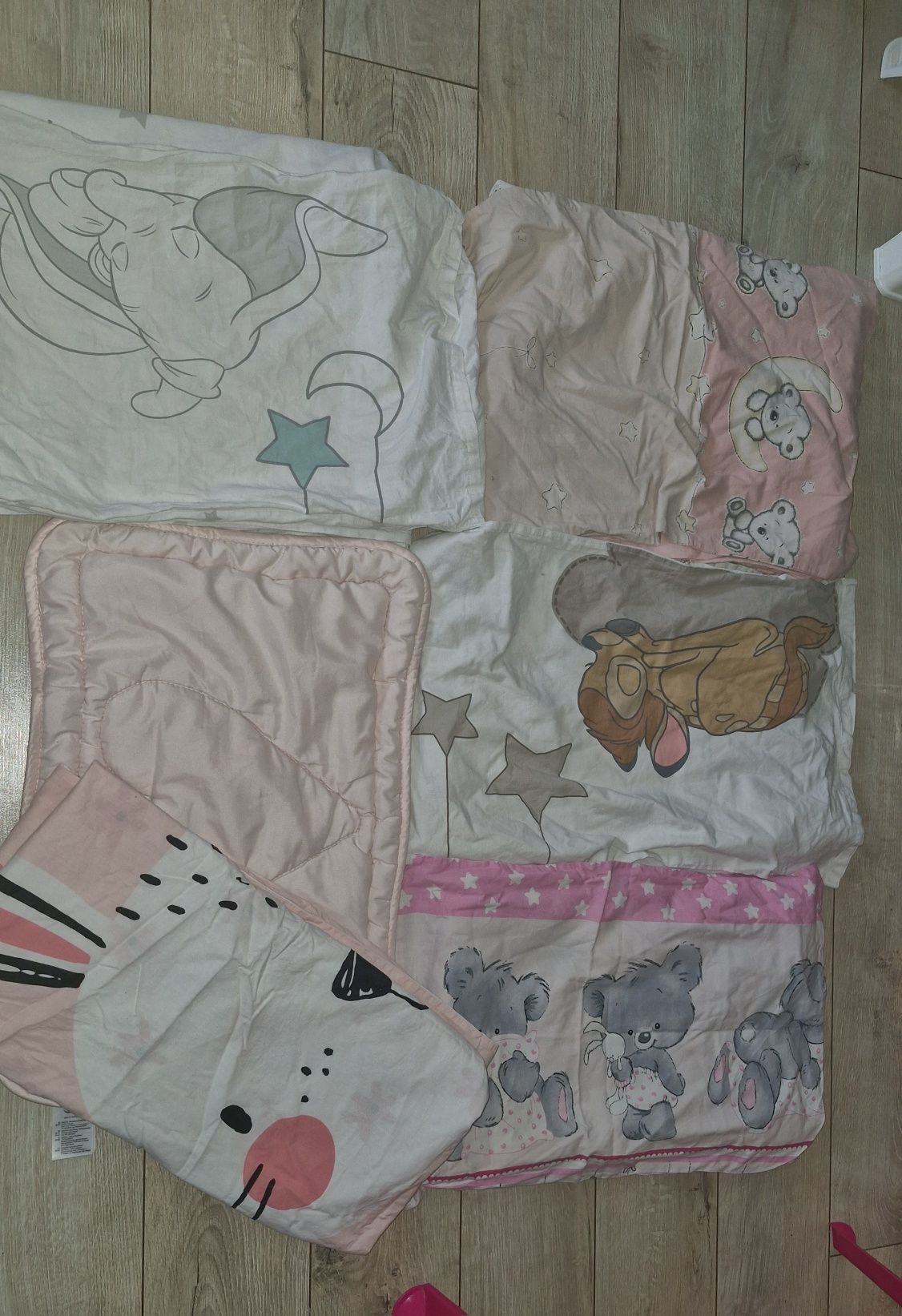 5 kompletów pościeli do łóżeczka 135x100