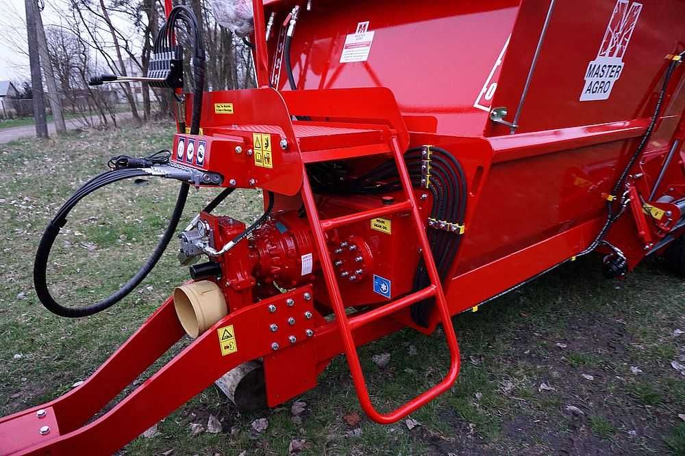 Poziomy paszowóz, wóz paszowy INTERMIX R12 Premium