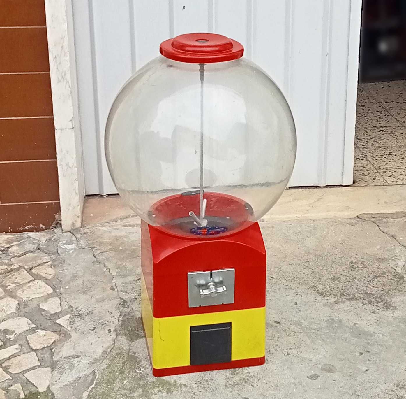Máquina de Bolas [Dispensador de Brindes]