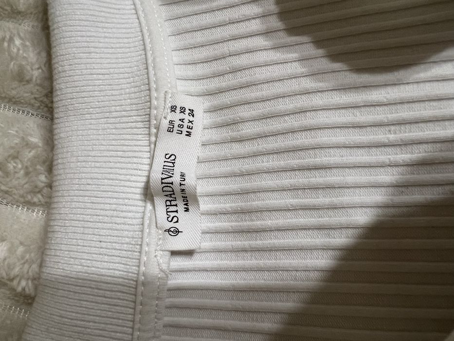 Футболка поло stradivarius xs