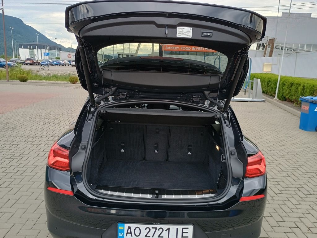 BMW xDrive 28i повний привід 2020 рік