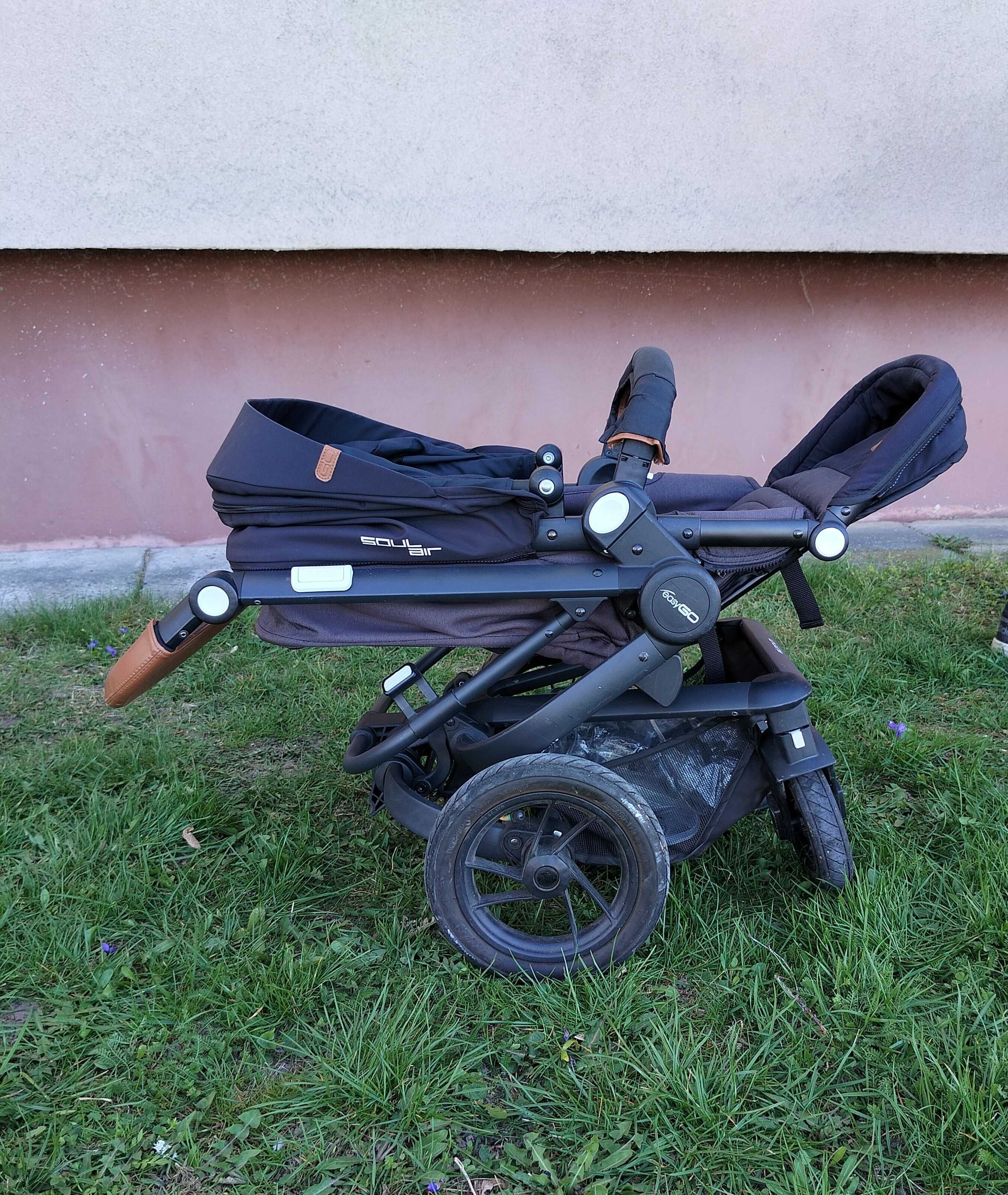 Wózek dziecinny firmy EasyGO -Soul Air.