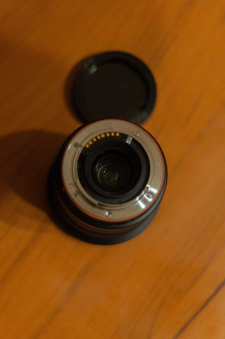 Об'єктив Sony 11-18mm f/4.5-5.6 DT (SAL-1118)