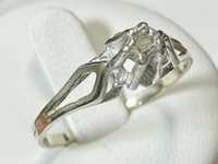 Piękny pierścionek zaręczynowy 1,28G białe zloto 585
