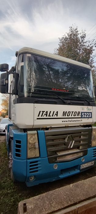 Тягач Renault Magnum
