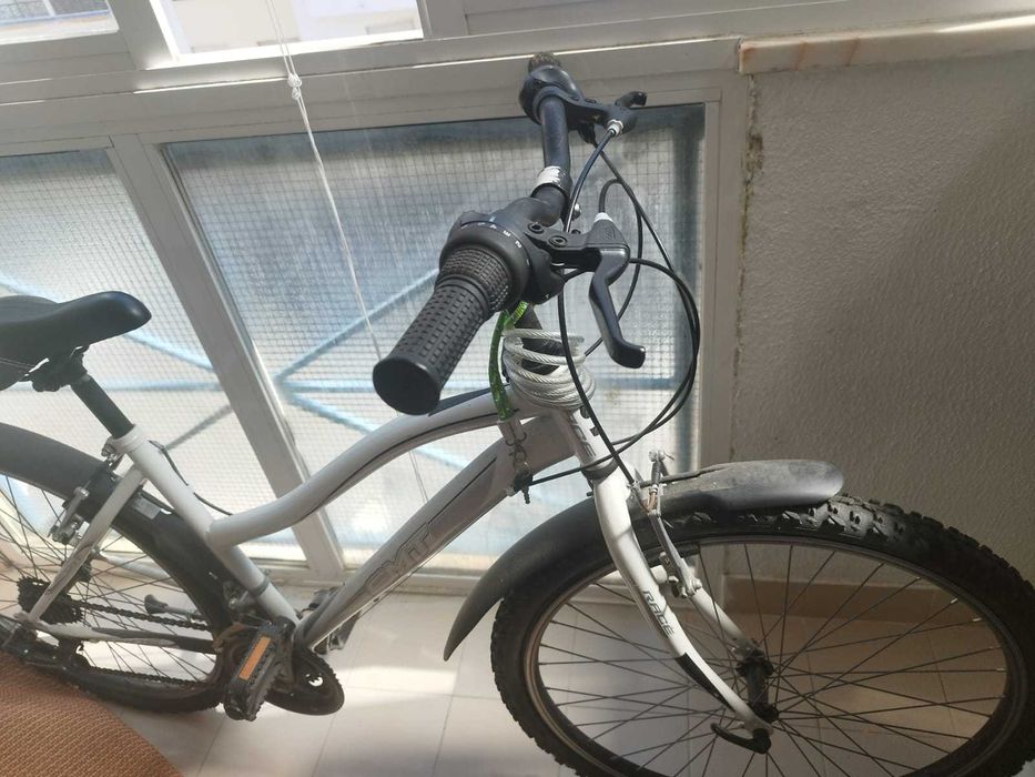 Bicicleta Feminina – Em ótimo estado, à venda por falta de uso