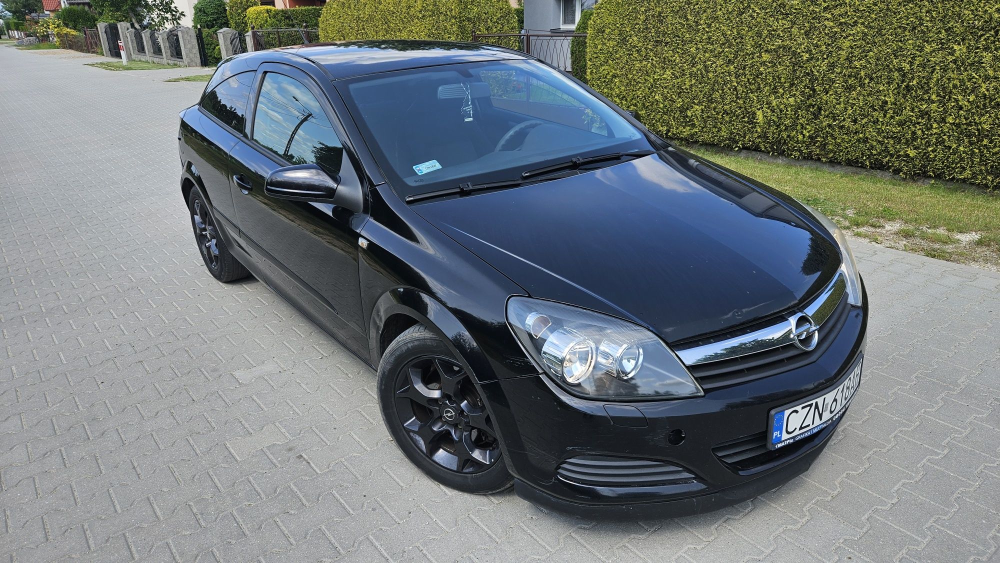 Opel Astra H GTC 1.9cdti