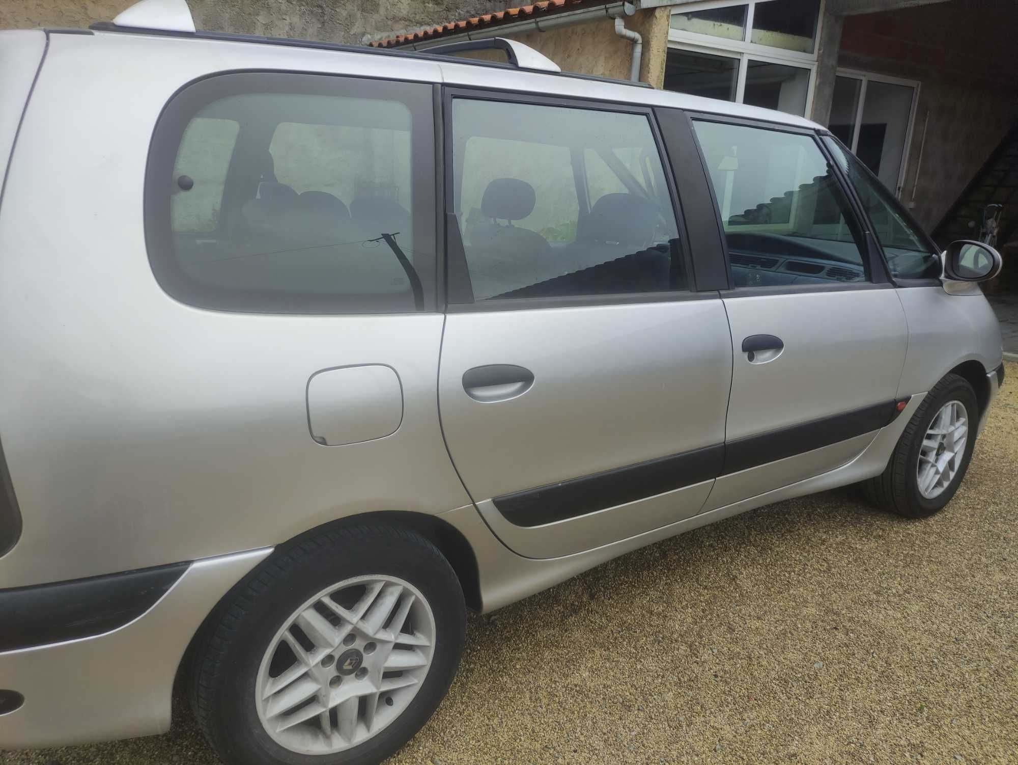 Renault espace 2.2