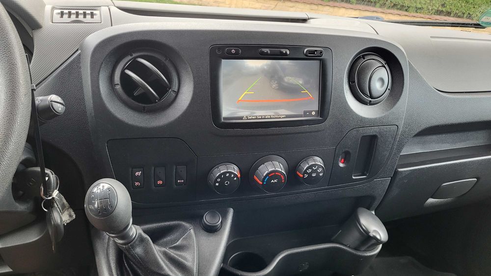 Wynajem Renault Master  2L2H