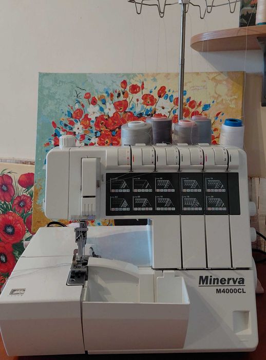 Коверлок Minerva M4000CL