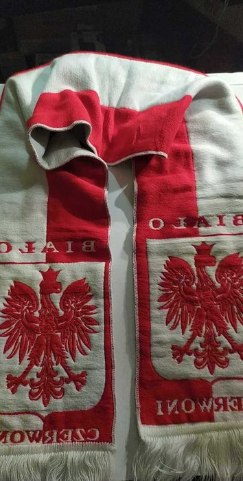 Szalik Biało - Czerwony Piotr Żyła dla kibica