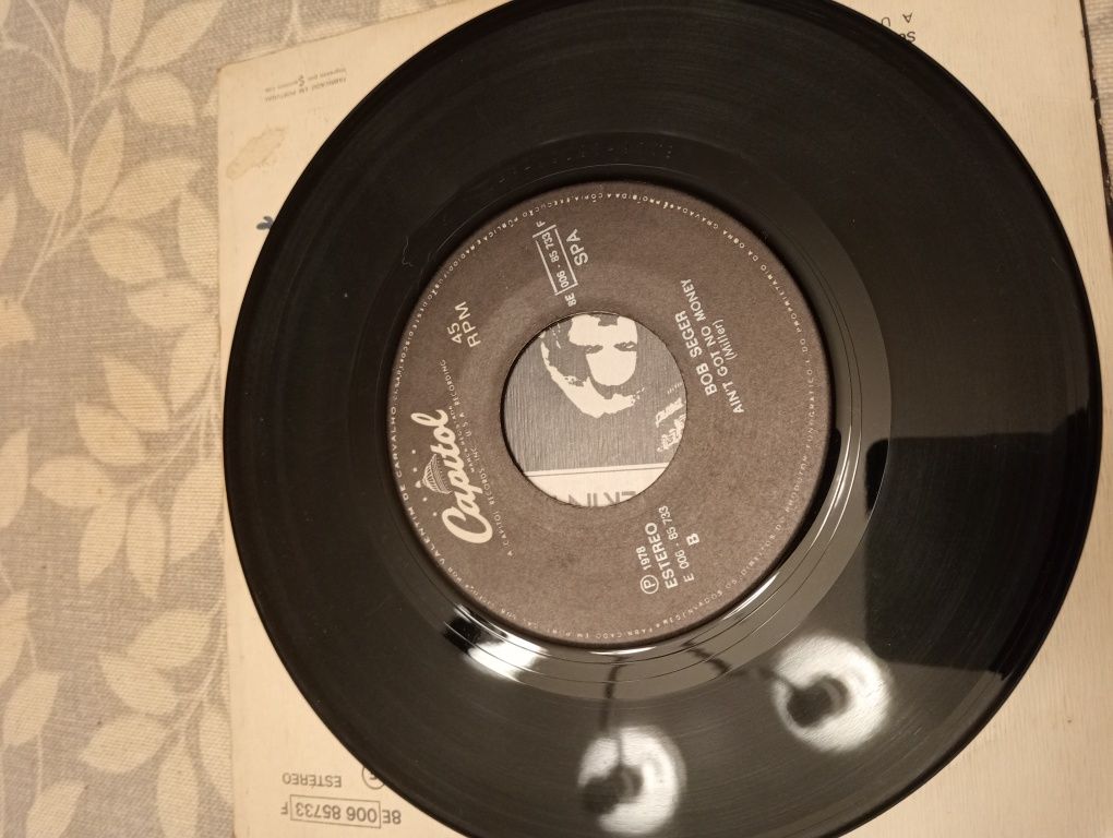 Vinil 7 'pol Bob Seger c/ We've got tonight / aint got no money