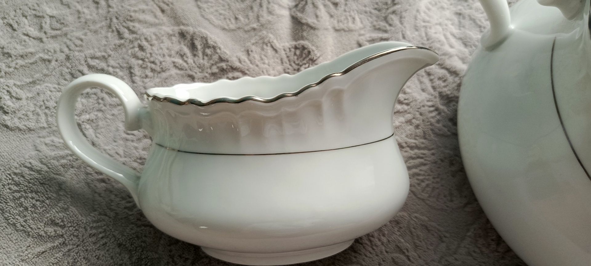 Waza i sosjerka porcelana Bogucice