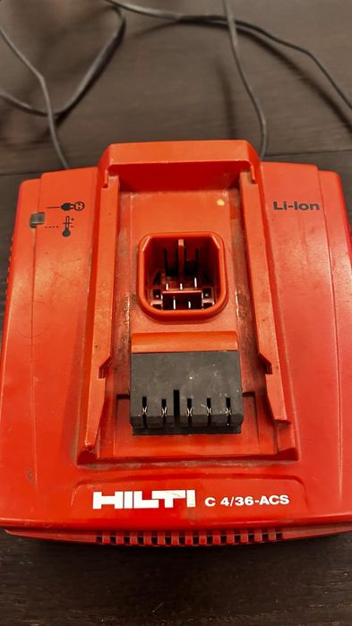 Ładowarka HILTI C4/36-ACS, baterie