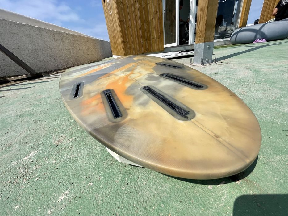 Surfboard 6.2 custom made