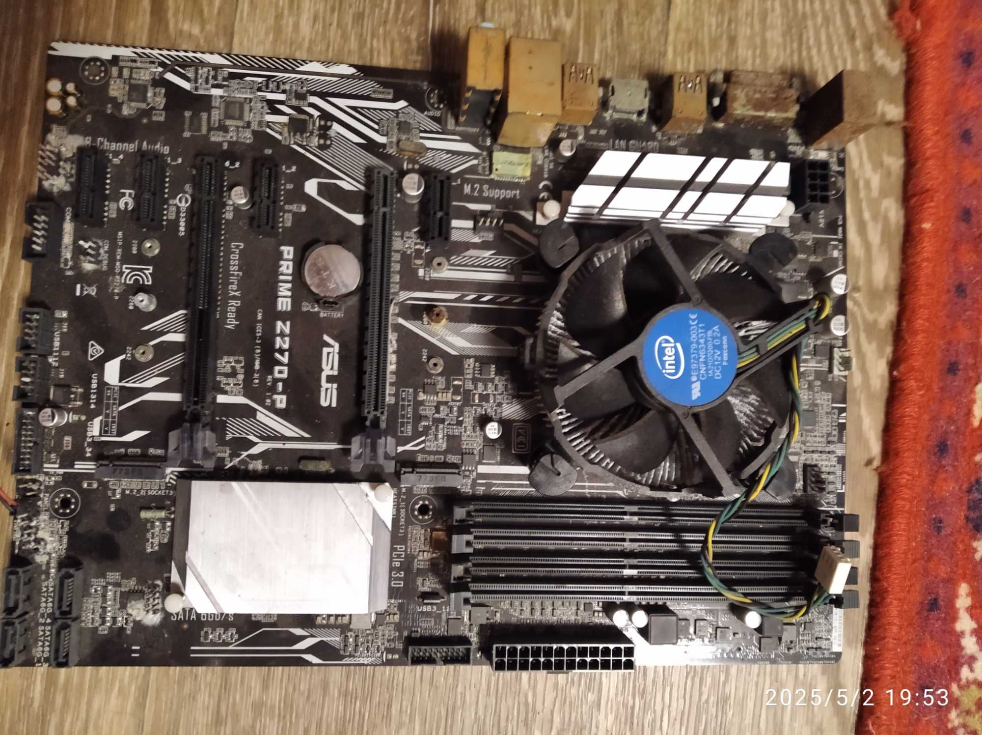 Материнская плата Asus prime Z270 -P+Intel celeron G3900 плата Ржавая.