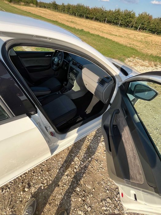 Seat Toledo IV,  nowe ubezpiecznie