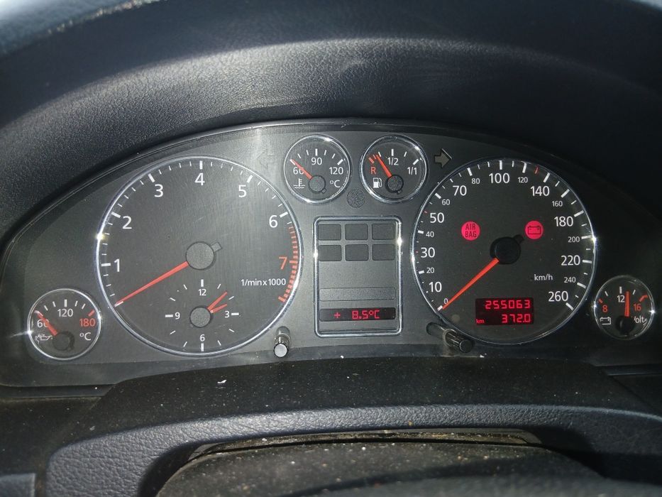 Продам автомобіль возможен обмін на бус