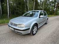 Volkswagen Golf - godny polecenia i pewny