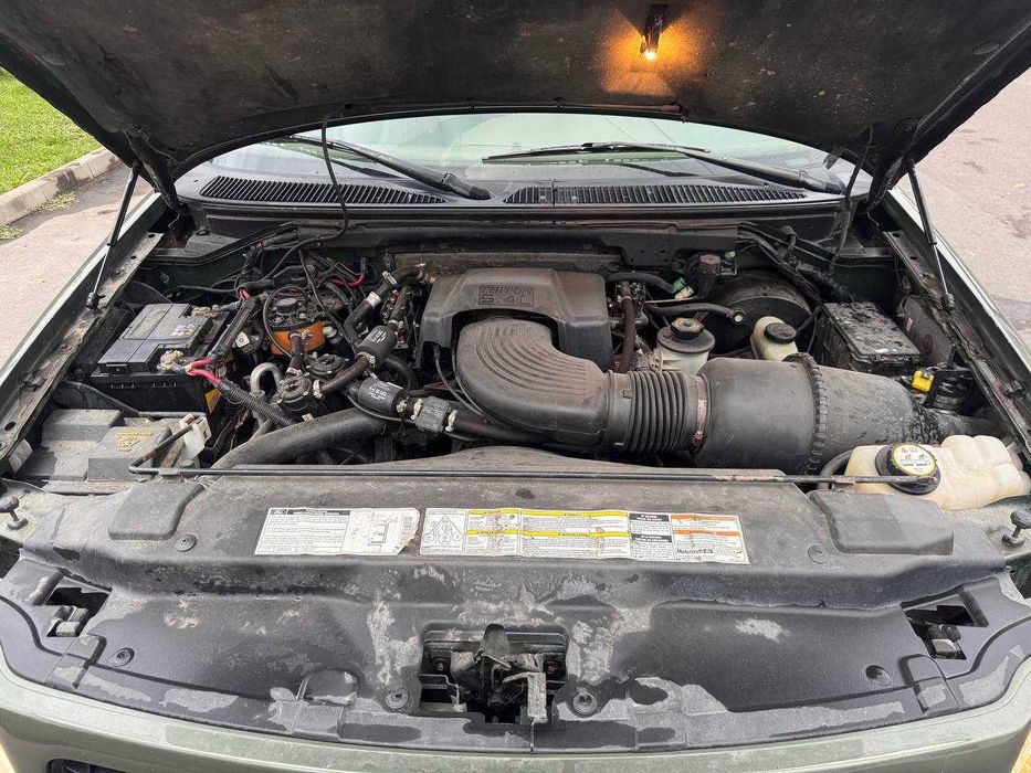 Ford Expedition 5.4L Triton Eddie Bauer (2000) USA Import | 133к миль