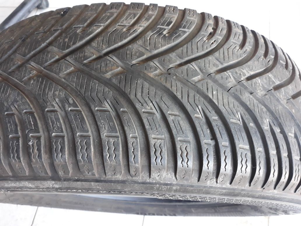 Opona zimowa 215/60r16 KLEBER 2017R 7mm