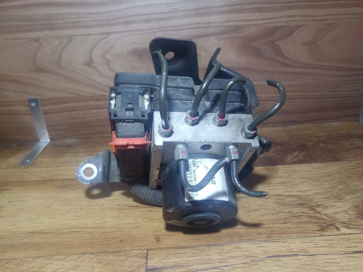 Pompa ABS Suzuki Swift