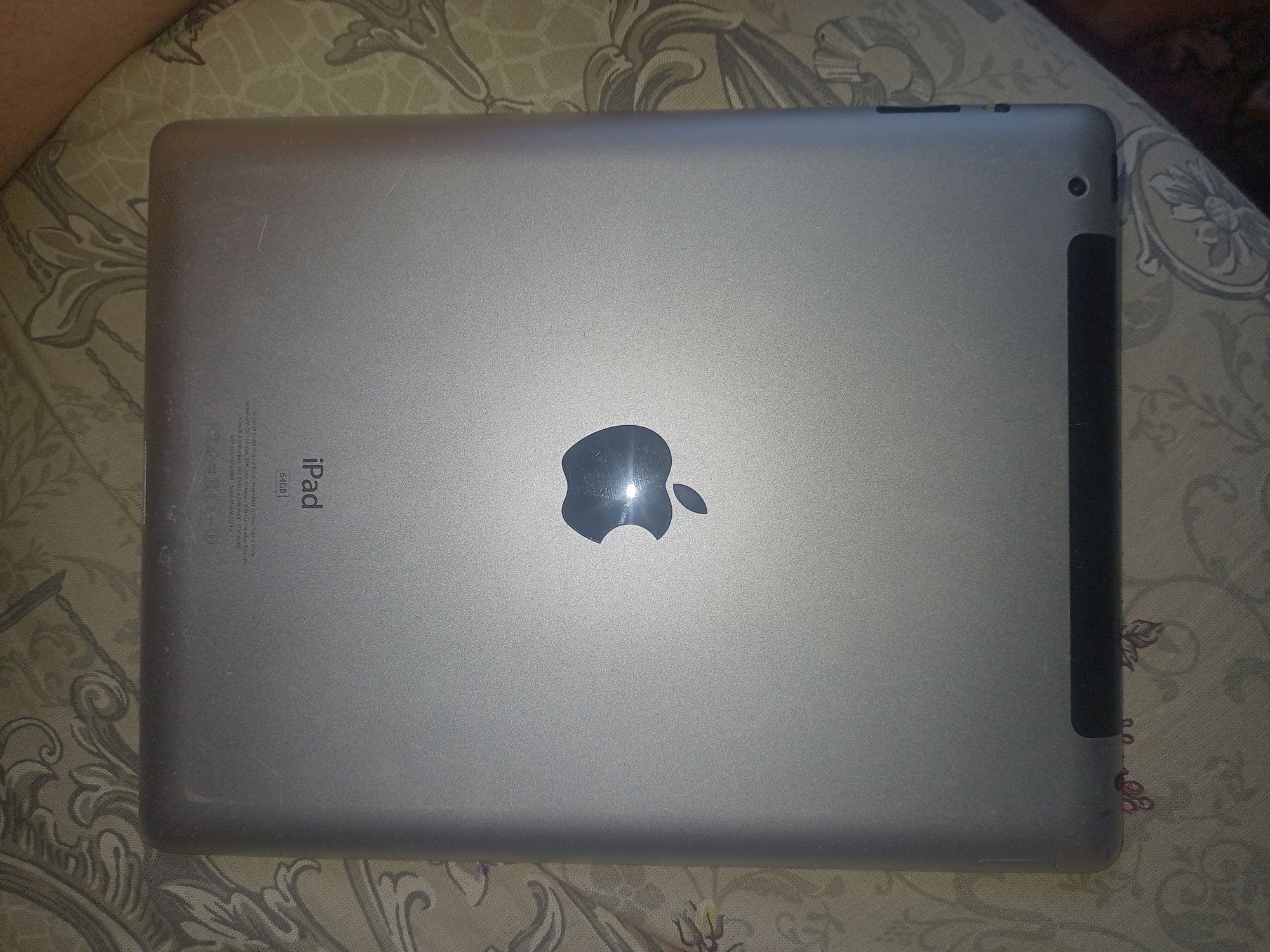 ПЛАНШЕТ APPLE IPAD 2 WI-FI 3G 64GB A1396 BLACK Original 

На экране вы
