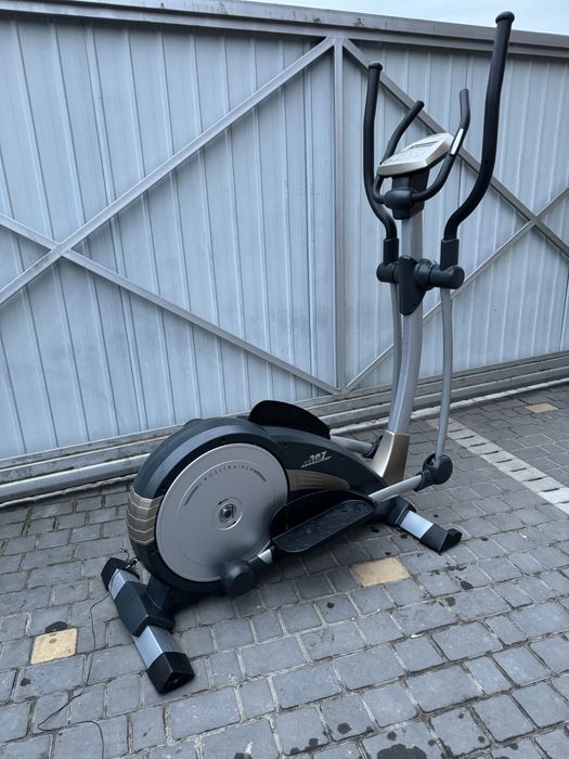 Kettler Verso 307 орбітрек крок 39, вага до 130 кг