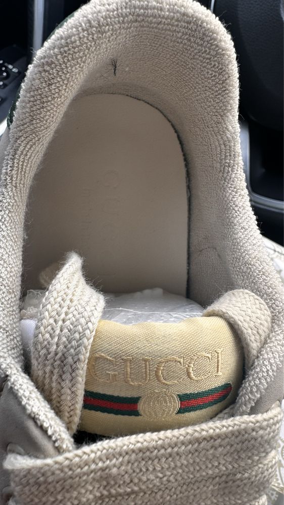 Нові GUCCI 38