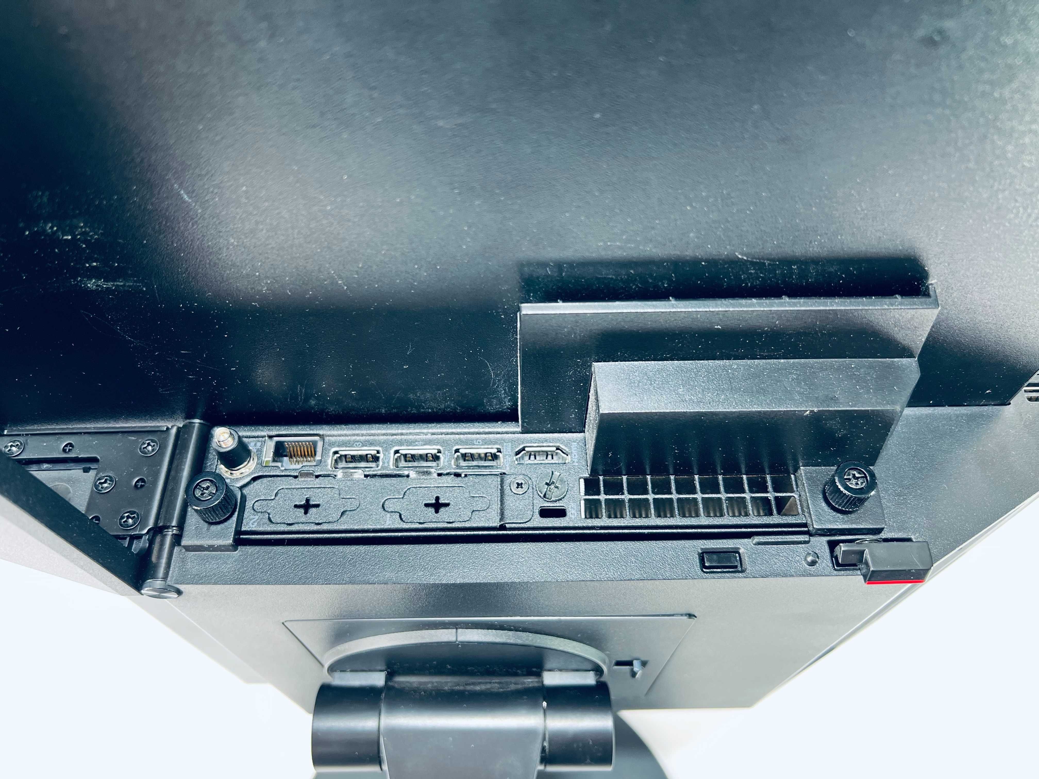 Моноблок Lenovo ThinkCentre M75q-1, Ryzen 3 Pro 3200GE, 8 gb, 256 gb,