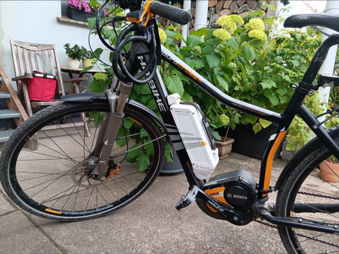 Rower elektryczny cross trekkingowy
